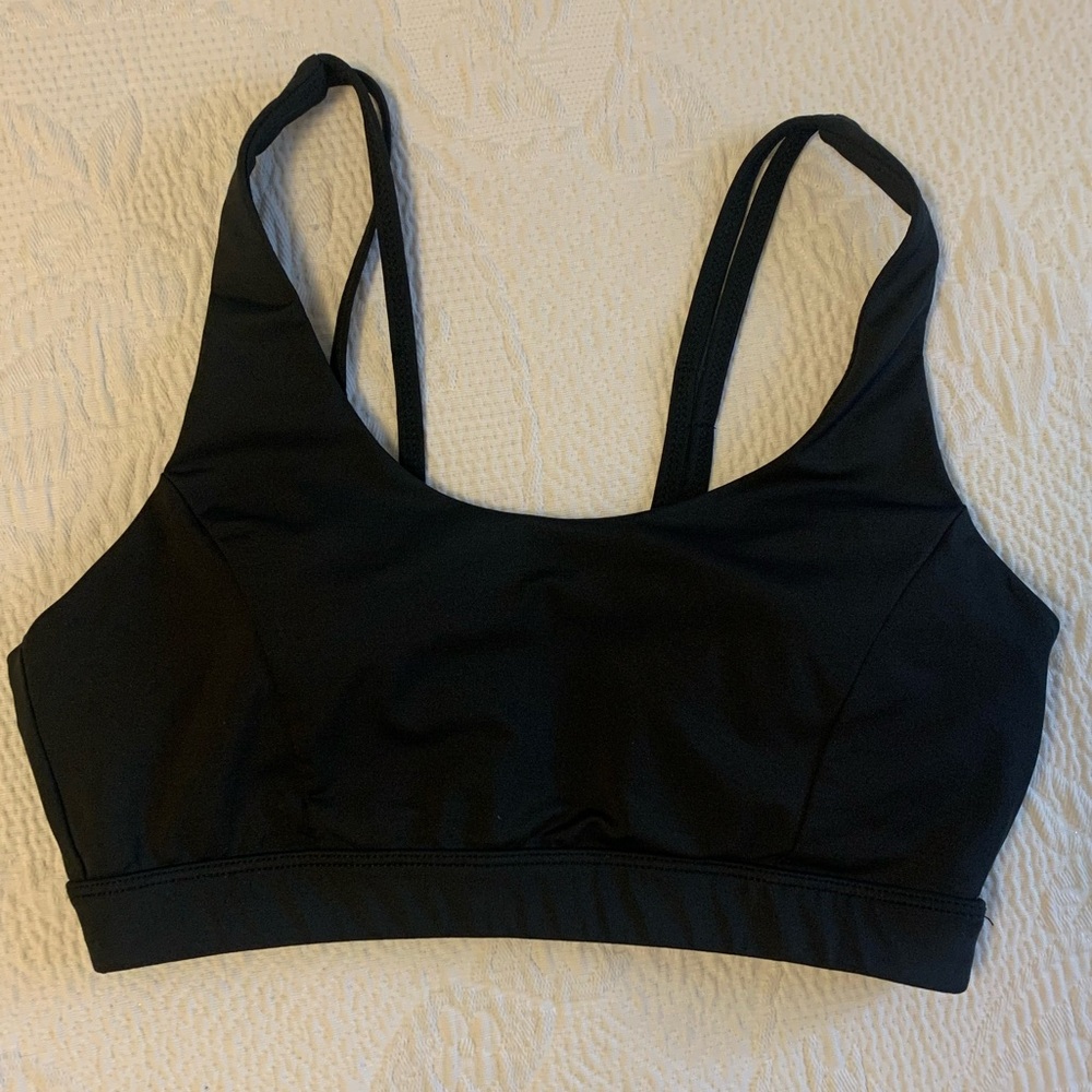 Classic Black Sports Bra Padded Medium Support by SHEIN